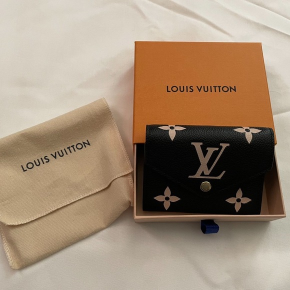 Louis Vuitton Handbags - Louis Vuitton Victorine Wallet